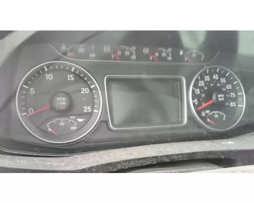 INTERNATIONAL LT GAUGE CLUSTER