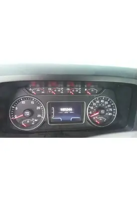 INTERNATIONAL LT GAUGE CLUSTER