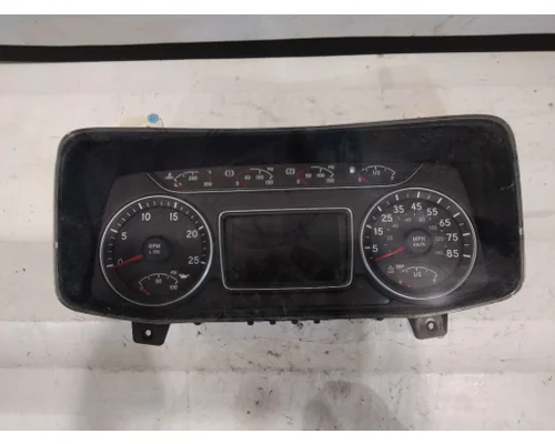 INTERNATIONAL LT GAUGE CLUSTER