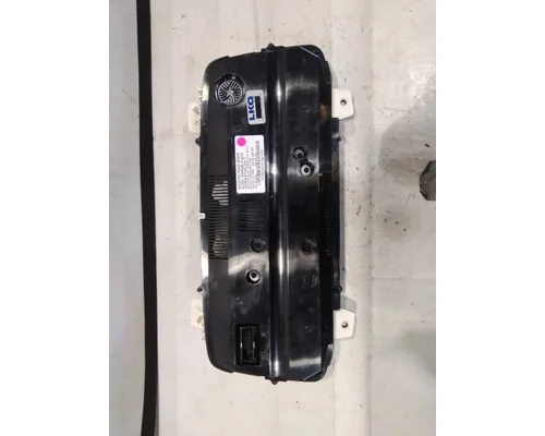 INTERNATIONAL LT GAUGE CLUSTER