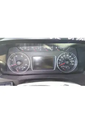 INTERNATIONAL LT GAUGE CLUSTER
