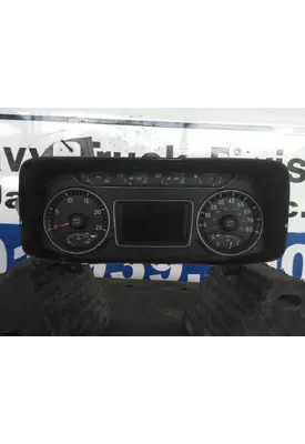 INTERNATIONAL LT GAUGE CLUSTER