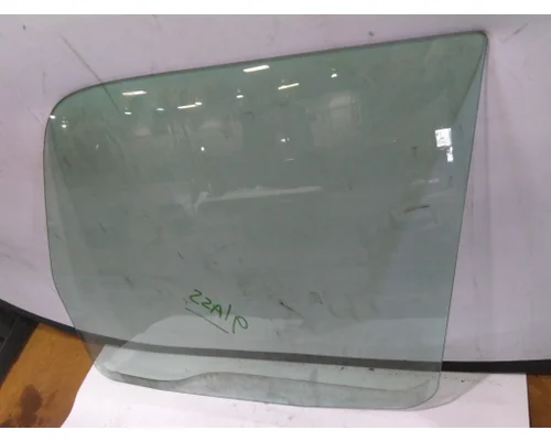 INTERNATIONAL LT GLASS, DOOR, FRONT