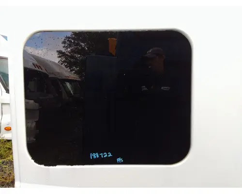 INTERNATIONAL LT GLASS, SLEEPER