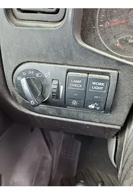 INTERNATIONAL LT HEADLAMP SWITCH