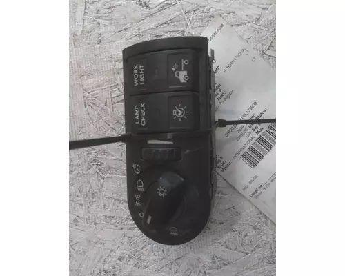 INTERNATIONAL LT HEADLAMP SWITCH