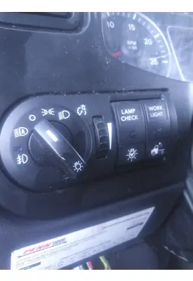 INTERNATIONAL LT HEADLAMP SWITCH