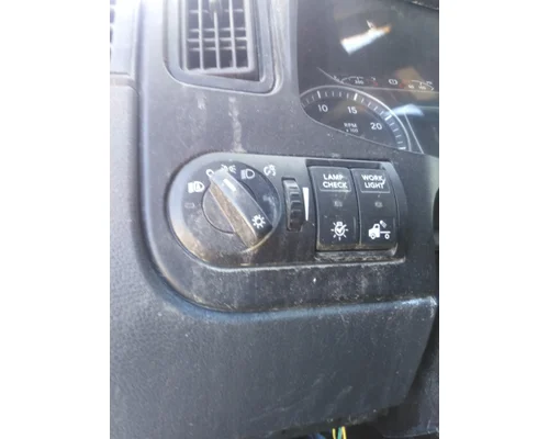 INTERNATIONAL LT HEADLAMP SWITCH