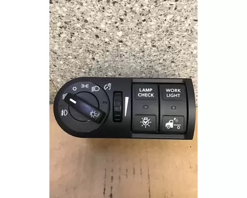 INTERNATIONAL LT HEADLAMP SWITCH