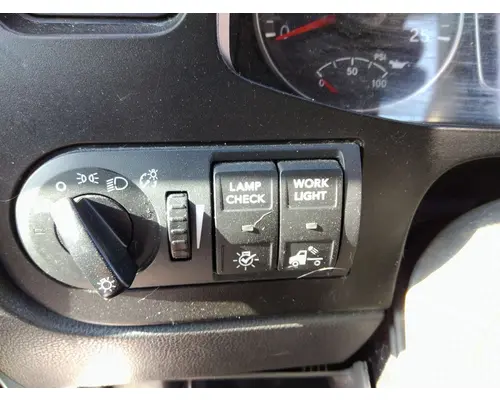 INTERNATIONAL LT HEADLAMP SWITCH