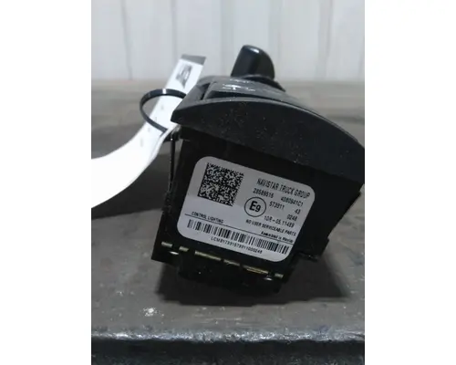 INTERNATIONAL LT HEADLAMP SWITCH