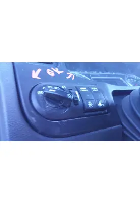 INTERNATIONAL LT HEADLAMP SWITCH
