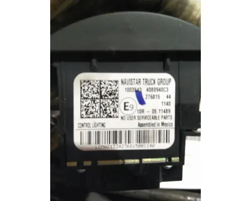 INTERNATIONAL LT HEADLAMP SWITCH