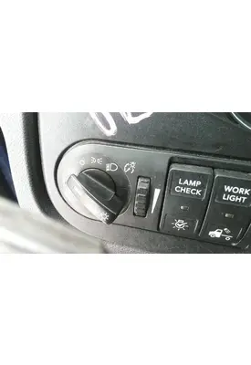 INTERNATIONAL LT HEADLAMP SWITCH