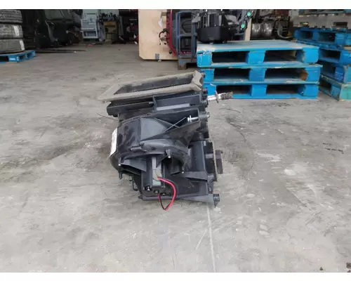 INTERNATIONAL LT HEATER ASSEMBLY