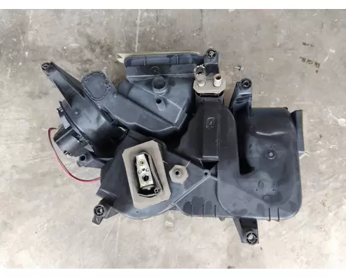 INTERNATIONAL LT HEATER ASSEMBLY