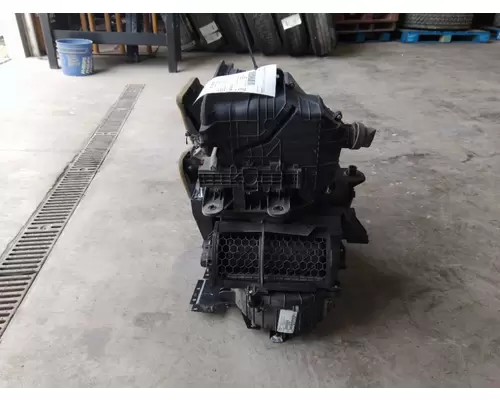 INTERNATIONAL LT HEATER ASSEMBLY