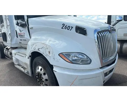 INTERNATIONAL LT HOOD