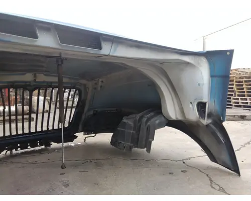 INTERNATIONAL LT HOOD