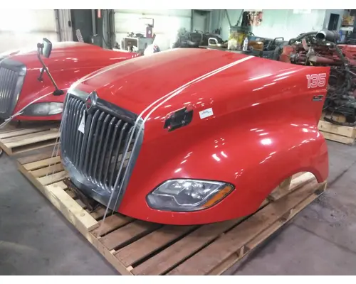 INTERNATIONAL LT HOOD