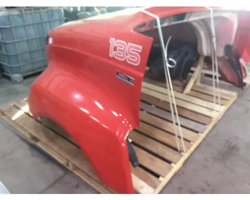 INTERNATIONAL LT HOOD