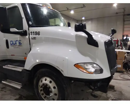 INTERNATIONAL LT HOOD