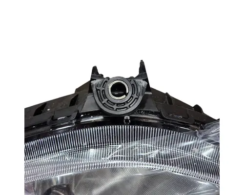 INTERNATIONAL LT Headlamp Assembly