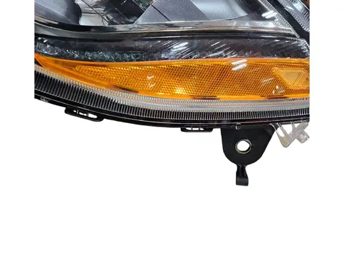 INTERNATIONAL LT Headlamp Assembly
