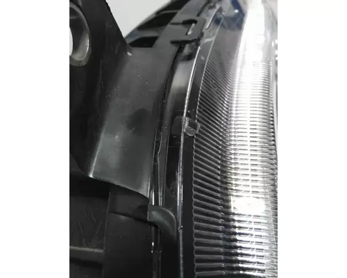 INTERNATIONAL LT Headlamp Assembly
