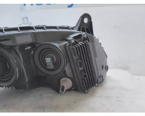 INTERNATIONAL LT Headlamp Assembly