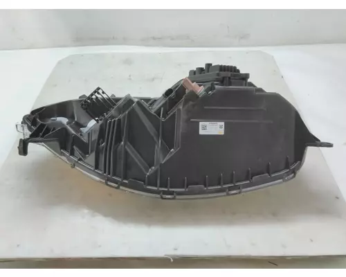 INTERNATIONAL LT Headlamp Assembly