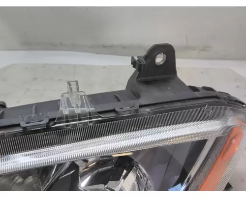 INTERNATIONAL LT Headlamp Assembly