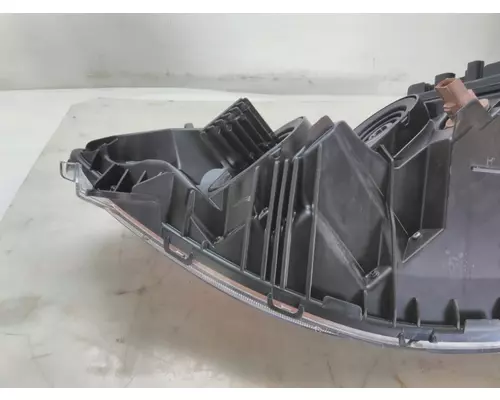 INTERNATIONAL LT Headlamp Assembly