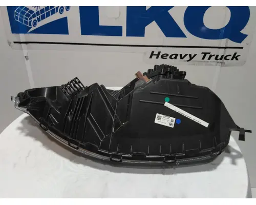 INTERNATIONAL LT Headlight Assemblies