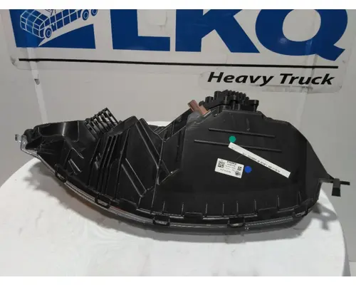 INTERNATIONAL LT Headlight Assemblies