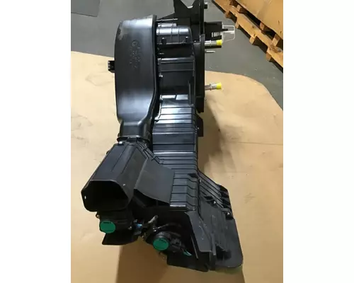 INTERNATIONAL LT Heater Assembly