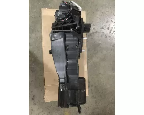 INTERNATIONAL LT Heater Assembly