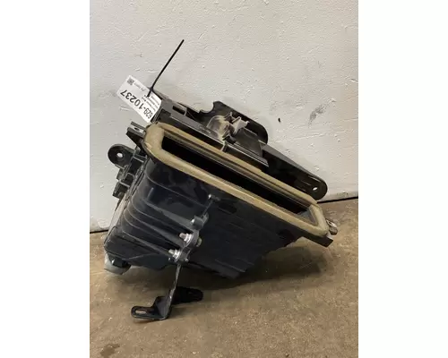 INTERNATIONAL LT Heater Core