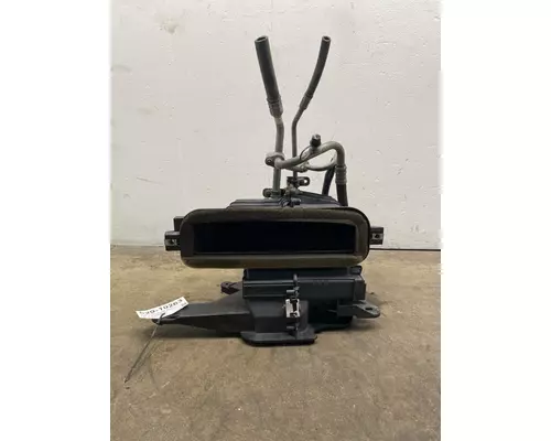 INTERNATIONAL LT Heater Core