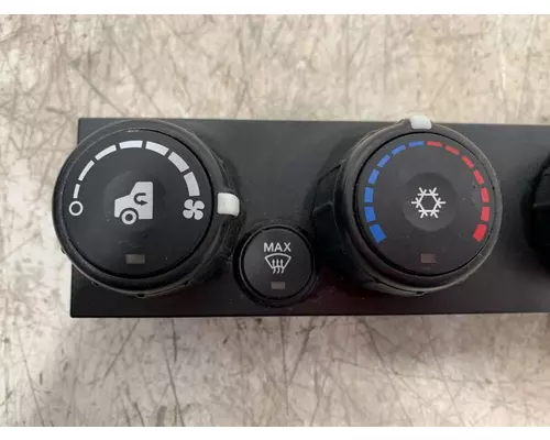 INTERNATIONAL LT Heater or Air Conditioner Parts, Misc.