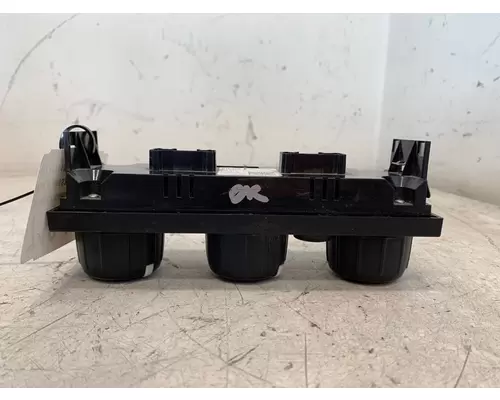 INTERNATIONAL LT Heater or Air Conditioner Parts, Misc.