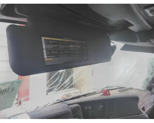 INTERNATIONAL LT INTERIOR SUN VISOR