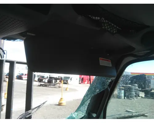 INTERNATIONAL LT INTERIOR SUN VISOR