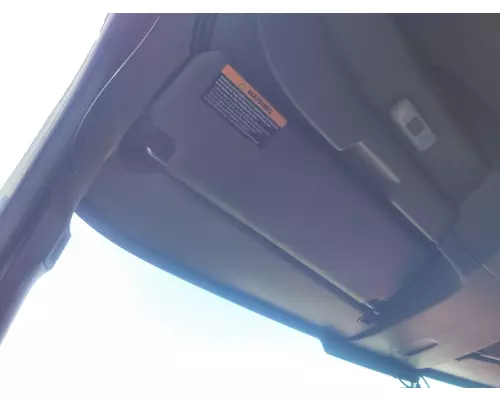 INTERNATIONAL LT INTERIOR SUN VISOR