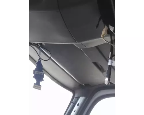 INTERNATIONAL LT INTERIOR SUN VISOR
