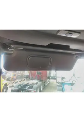 INTERNATIONAL LT INTERIOR SUN VISOR