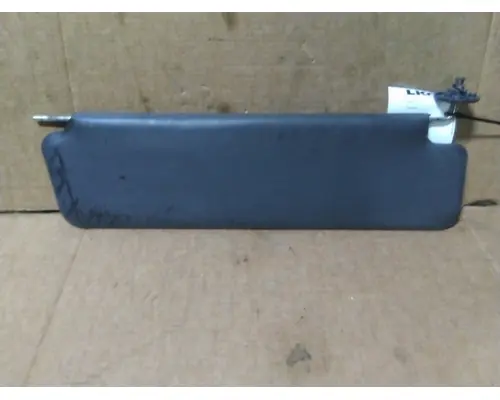 INTERNATIONAL LT INTERIOR SUN VISOR