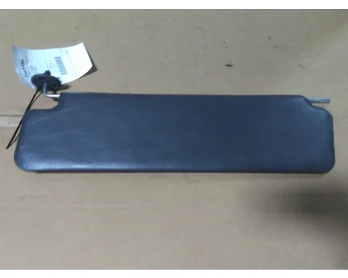 INTERNATIONAL LT INTERIOR SUN VISOR