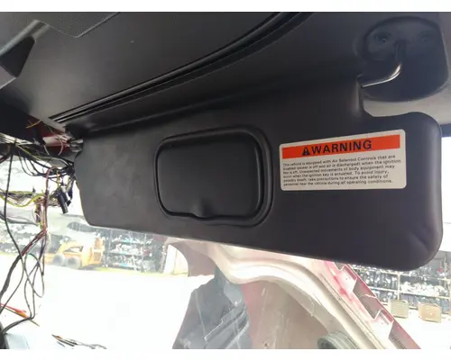 INTERNATIONAL LT INTERIOR SUN VISOR