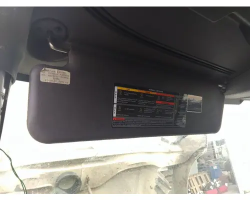 INTERNATIONAL LT INTERIOR SUN VISOR